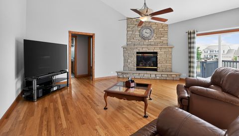 431 Patricia Ln