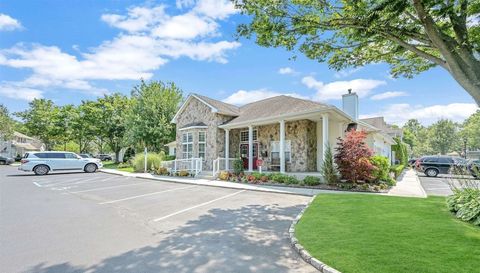 27 Snowdance Ln