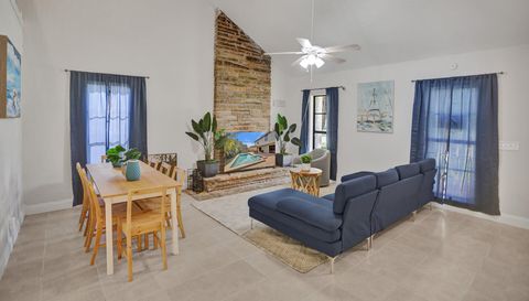 3530 Chatelaine Blvd