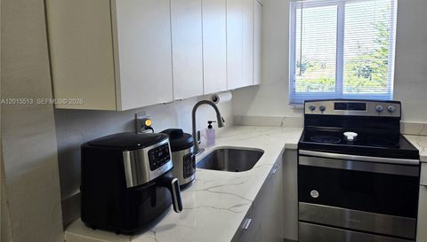 384 Tamiami Canal Rd