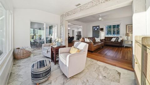 344 W RIO VISTA COURT