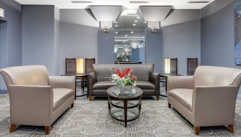 6157 N Sheridan Road