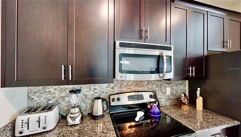 1582 MOON VALLEY DRIVE