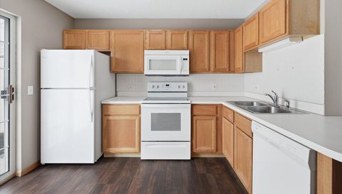 11462 Elmwood Avenue N