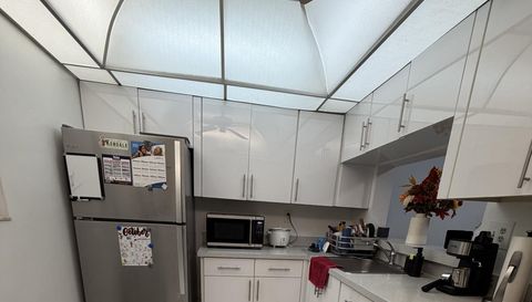 8415 SW 107th Ave APT 261W