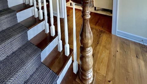 1017 Fox Knoll Dr SW