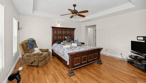 3020 Woodridge Ct