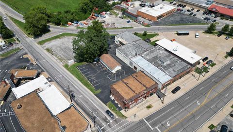 8227 Gravois Road