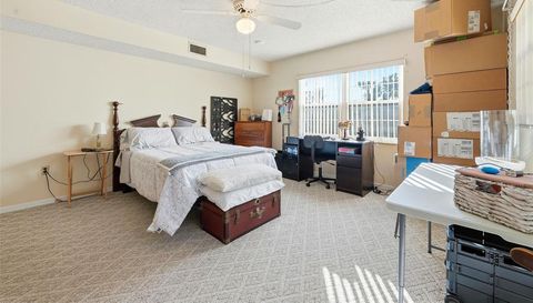 110 N TREMAIN STREET