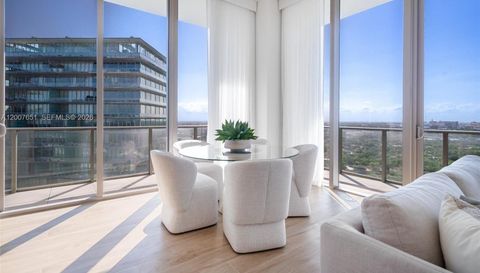 2655 Bayshore Dr