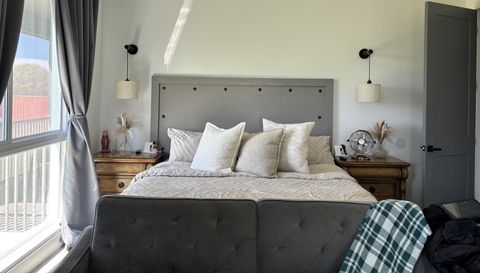 1071 S Header Canal Rd