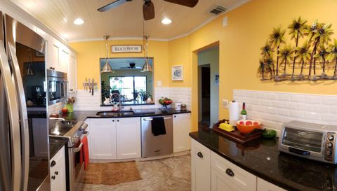 6303 SE Williamsburg Dr