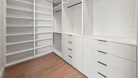 1326 W NEW HAMPSHIRE STREET