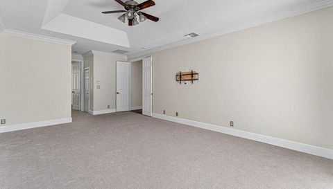 6135 Vista Linda Lane