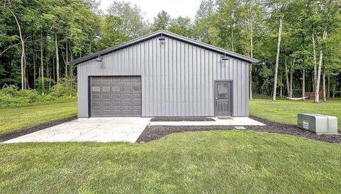 11901 Dunham Rd