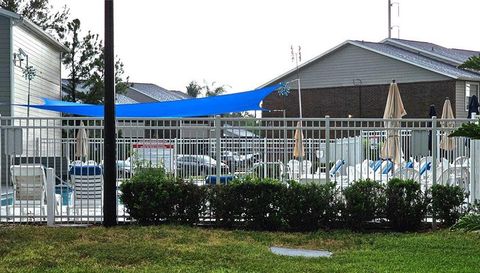 1400 GANDY BOULEVARD N