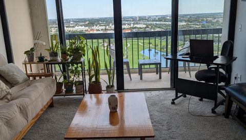 2425 Presidential Way APT 1905