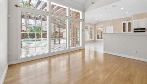 2911 Norwood Hills Dr