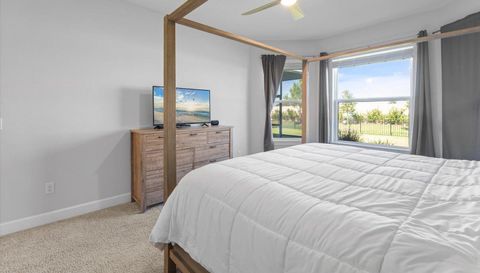 4512 CRESTPOINT Wy