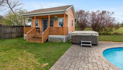 10108 Castleberry Blvd