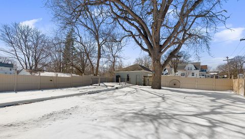 330 Riverside Avenue