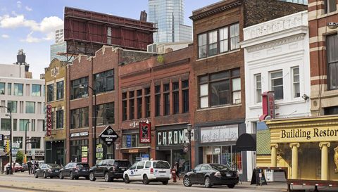 801 Washington Avenue N