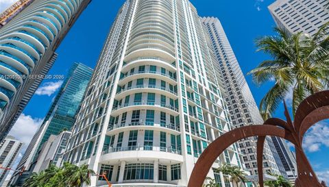 300 Biscayne Blvd