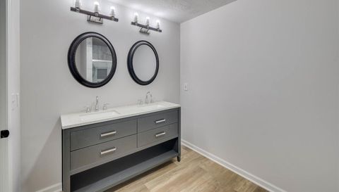 4756 MIKE PADGETT Highway