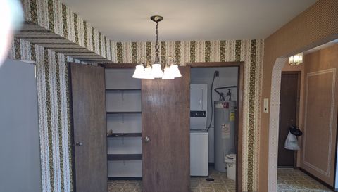 910 Camellia Dr APT 11