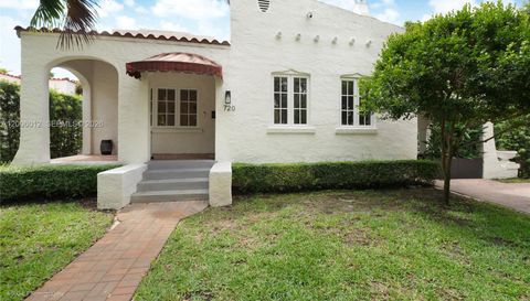 720 Minorca Ave