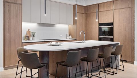 1282 W Washington Boulevard