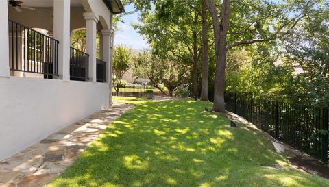 110 Golden Bear DR