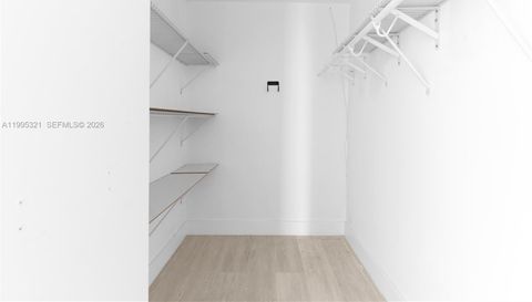 1450 Brickell Bay Dr