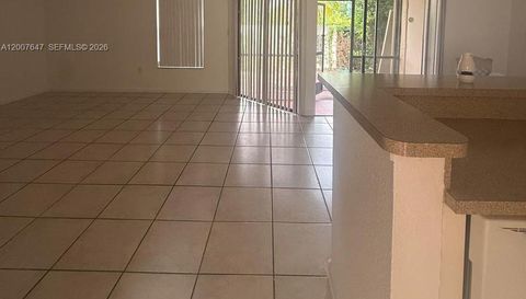 1004 San Remo Cir