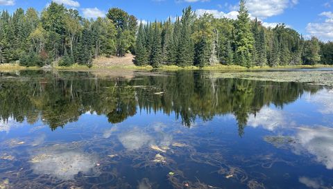 4178 E. North Rose Circle