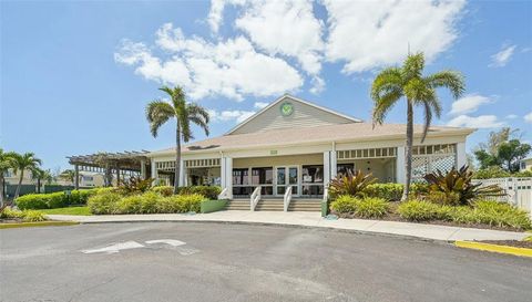 660 CEDARS COURT