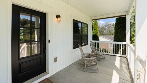 394 Kellwood Dr