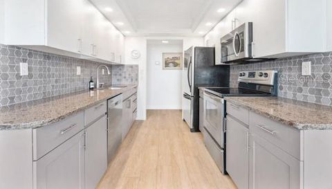 1000 Longboat Club Road