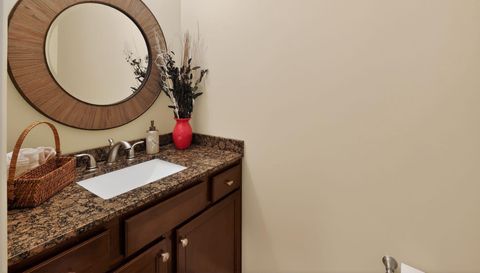 5688 Victoria Bluffs Dr