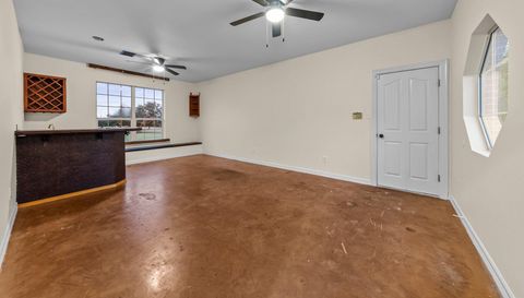 320 Woodland Oaks TRL