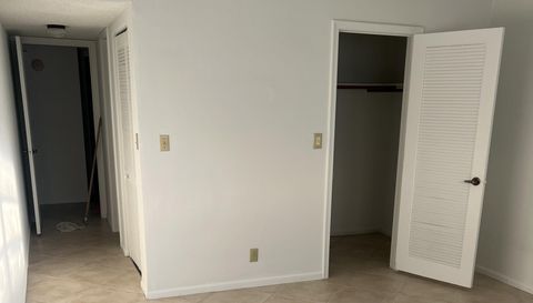 3250 NW 85th Ave APT 7