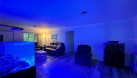 3847 Edgewood