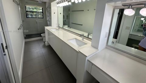 9871 52nd Ln