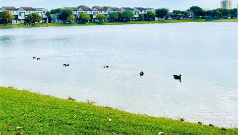 10211 Fontainebleau Blvd