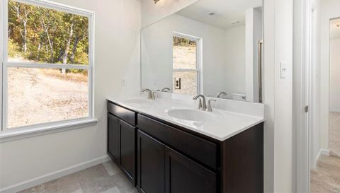 304 Winding Bluffs Court