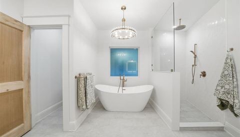 344 W RIO VISTA COURT