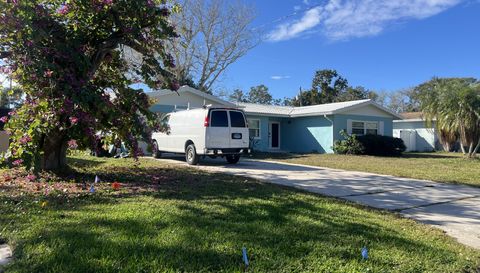 1736 Colorado Ave NE