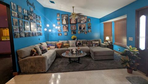 2220 EMPEROR DRIVE