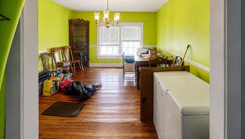 162 Brookfield-Lenox Rd