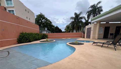 Cond Victoria Village APT F 202